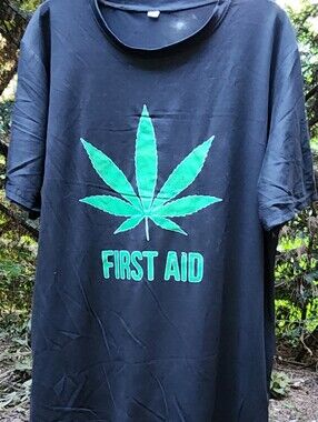 NWOT 2X Black Tshirt - First Aid Plants Mens Unisex Tee